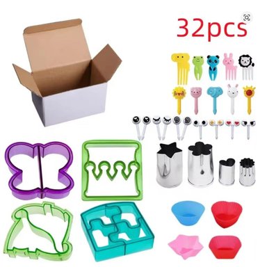 SET DE CORTADORES DE PAN, PICKERS Y ACCESORIOS PARA DECORACION DE LONCHERAS - 32 PIEZAS