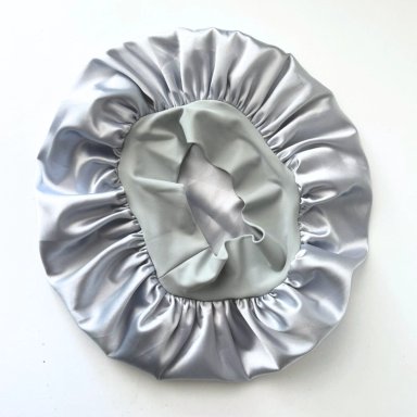 GORRO DE SATÍN ANTIFRIZZ - PARA DORMIR Y CUIDAR DEFINICIÓN GRIS PLATA