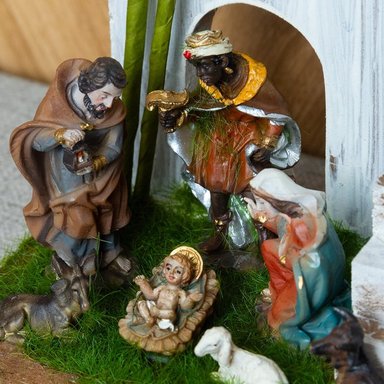 NACIMIENTO CON ESTABLO PANADECOR SAGRADA FAMILIA 16CM POLIRESINA - 3