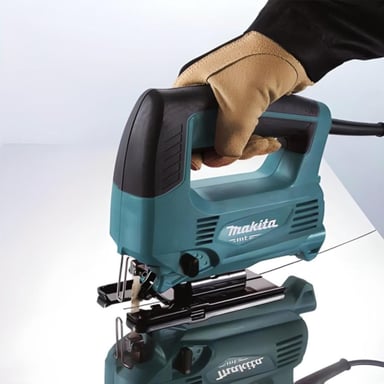 SIERRA CALADORA 450W MAKITA MT - 4