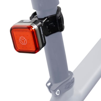 LUZ TRASERA MOMO DESIGN RL01 INTELIGENTE - 4