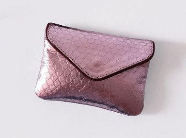 MONEDERO TARJETERO IRISABA PARA MUJER THAIS ROSADO METALIZADO