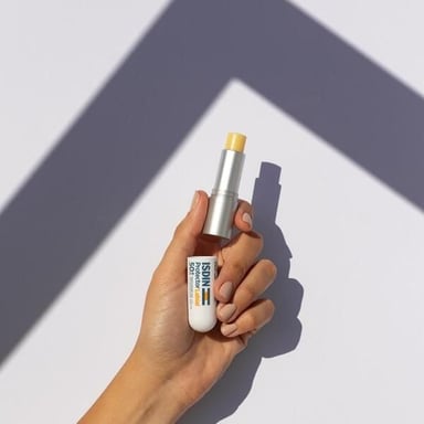 LABIAL ISDIN PROTECTOR SENSIBLES SPF 50+ 4 GR - 4