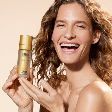 TRATAMIENTO FACIAL ISDIN CEUTICS MELACLEAR - 3