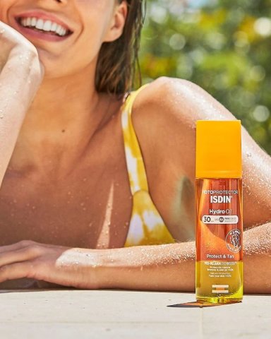 PACK ISDIN GLOW: HYDRO OIL SPF50 200ML + FUSION WATER MAGIC GLOW SPF30 50ML - 2
