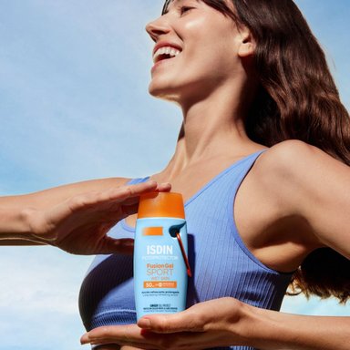 ISDIN FOTOPROTECCIÓN FUSION GEL SPORT 100ML - 2