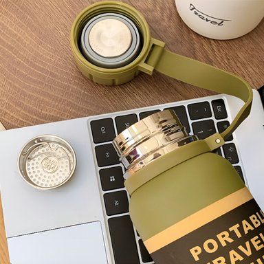 TERMO TRAVEL ACERO INOXIDABLE 650ML PORTÁTIL MODELO VERDE - 2