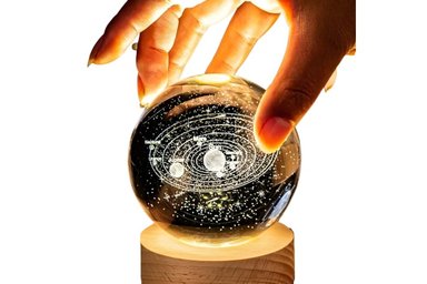 ESFERA CON DISEÑO 3D MINI LÁMPARA DE LUZ CÁLIDA MODELO SISTEMA SOLAR