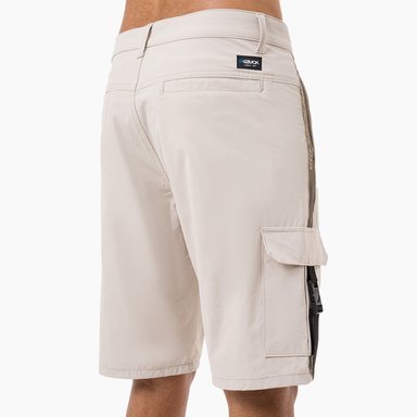 SHORT BERMUDA TAFETA HOMBRE GZUCK LUKFORD - 4