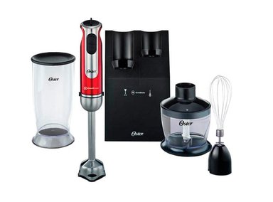 BATIDORA OSTER DE INMERSIÓN CON ACCESORIOS FPSTHB2801 051 ROJO