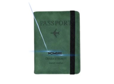 PORTAPASAPORTE COOL BAGS VERDE VIAJE PERSONALIZADO NOMBRE