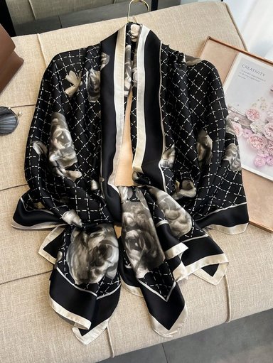 PASHMINA DE SEDA SATINADA DISEÑO FLORAL | ROSALIA