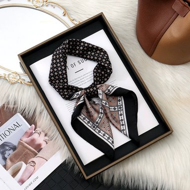 PAÑOLETA BANDANA PAÑUELO MOONSTONE DE 70X70 CM