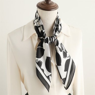 PAÑOLETA BANDANA PAÑUELO DAMARIS DE 70X70CM