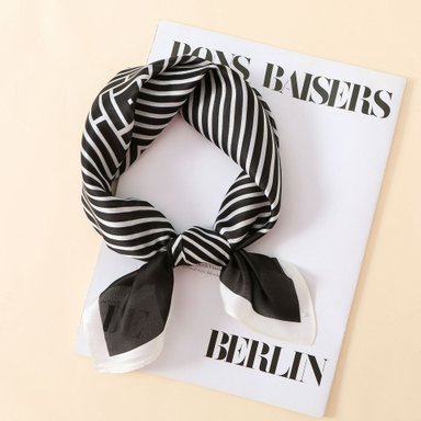 PAÑOLETA BANDANA PAÑUELO MARIANA 70X70CM