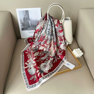PAÑOLETA BANDANA PAÑUELO VICENTA DE 70X70 CM - 2