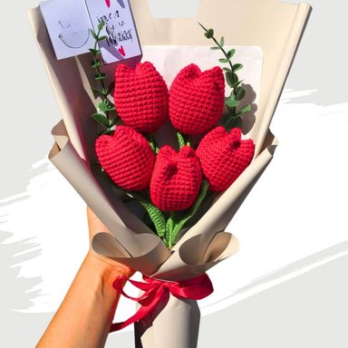 RAMO X 05 TULIPANES ETERNOS TEJIDOS CROCHET ROJOS