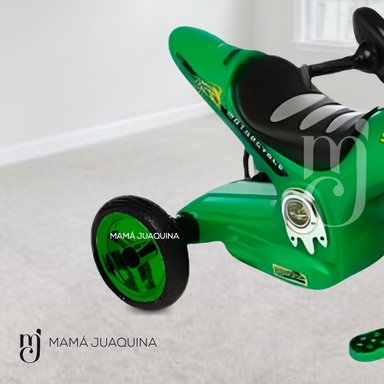TRIMOTO A PEDAL BABY SERVANN VERDE NIÑOS MUSICAL - 2