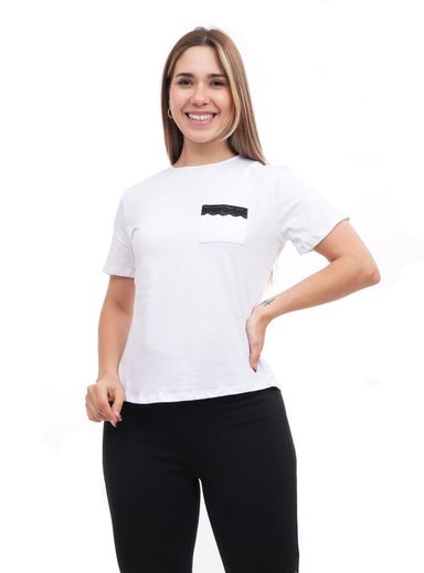 CAMISETA MANGA CORTA MUJER ONATIL BLANCO DETALLE BOLSILLO POL5221BL6AQ
