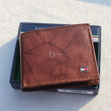 BILLETERA TOMMY HILFIGER MARRÓN DE PIEL PASSCASE - 2