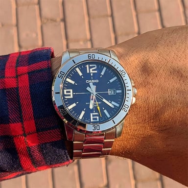 RELOJ CASIO HOMBRE ANÁLOGO MTP-VD01D-2BV - 4