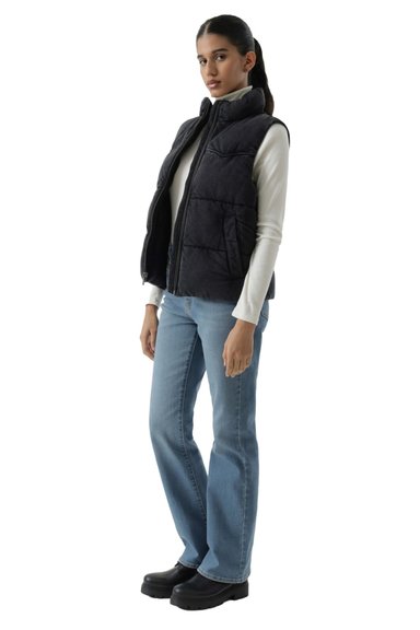 CASACA MUJER WESTERN PUFFER VEST NEGRO LEVIS 59544-0727 - 4