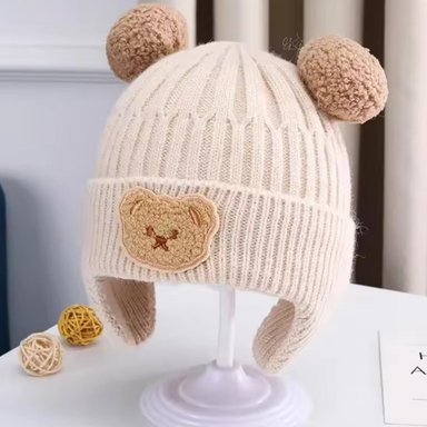 GORRO DE BEBÉ CON OREJITAS DE OSO | 3-36 MESES | CREMA