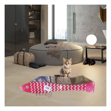 RASCADOR GATO MA29059 RYBIU CON ESTAMPADO DE PEZ CARTON MARRON Y STICKERS