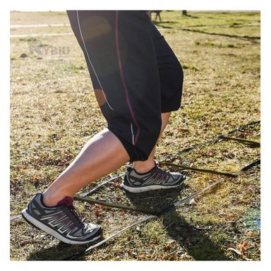 ESCALERA RYBIU DE30296 40CM RESISTENTE Y MULTIUSOS NEGRO + REGALO STICKERS