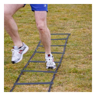 ESCALERA RYBIU DE30562 COORDINACION NEGRO + PAPEL REGALO