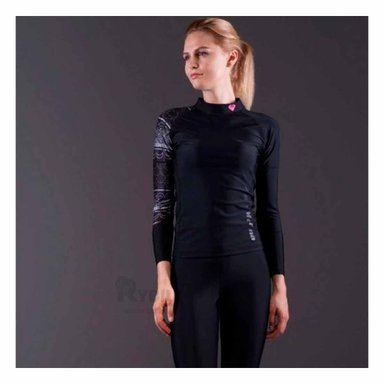 CAMISETA PARA CHICA ATRACTICA COLOR NEGRO Y+GIFT MINIAGENDA