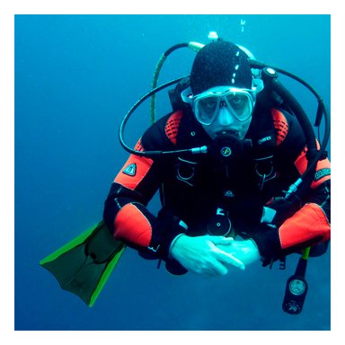 PACK4 ALETAS PARA BUCEO EN NEGRO Y VERDE Y+REGALO STICKERS