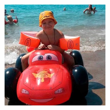 FLOTADOR INFANTIL COCHE 107 X 71 CM LIGERO Y SEGURO Y+LIGAS REGALO