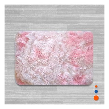 TAPETE RECTANGULAR DIMENSIONES 40X60CM CON TEXTURA PELUCHE ROSADO Y BLANCO - 1