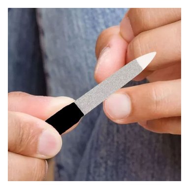 PULIDOR RESISTENTE DE UÑAS CON SACA CUTICULAS NEGRO Y PLATEADO Y+POST IT - 3
