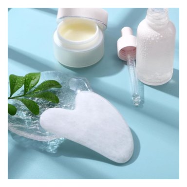 VERSION GUA SHA DE CUARZO PARA ROSTRO BLANCO Y+PAPEL REGALO - 3