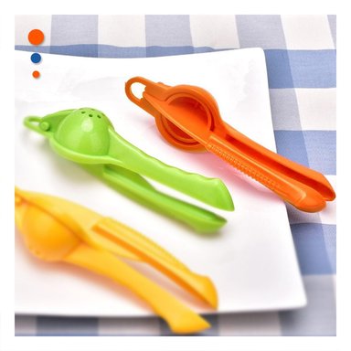 EXTRACTOR COMPACTO PLASTICO NARANJA PARA JUGOS NATURALES FACIL Y+POST IT - 3