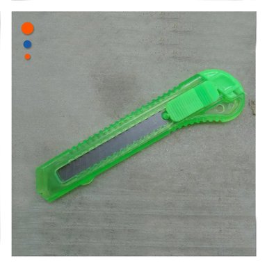 PACK4 CUTER PARA OFICINA 15CM VERDE TRANSPARENTE SET 3 UNIDADES - 2
