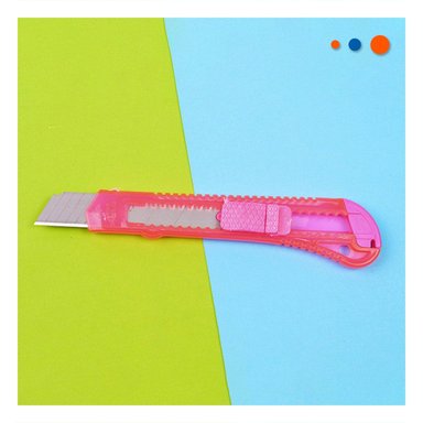 PACK4 CUCHILLA PARA OFICINA 15CM ROSADO TRANSPARENTE SET 3 UNIDADES Y+PAPEL REGALO - 2