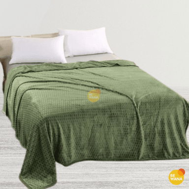 MANTA CASATEX QUEEN VERDE ANTIALÉRGICA ALTO RELIEVE CUADROS GREEN