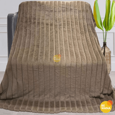 MANTA CASATEX QUEEN CAQUI ANTIALÉRGICA PIEL CONEJO ALTO RELIEVE A RAYAS