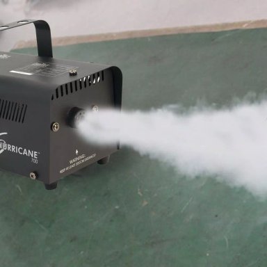 MAQUINA DE HUMO INNOVA LEDS + CONTROL ALAMBRICO 400 W PARA DISCO Y EVENTOS