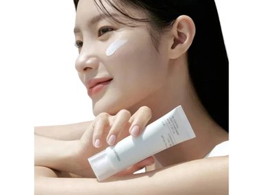 CELIMAX NONI AMPOULE 30 ML + BLOQUEADOR OIL CONTROL LIGHT SUNSCREEN - 3