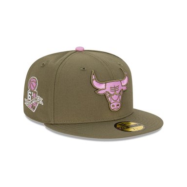 GORRA 59FIFTY NBA CHICAGO BULLS LAVANDER FIELDS GREEN MED