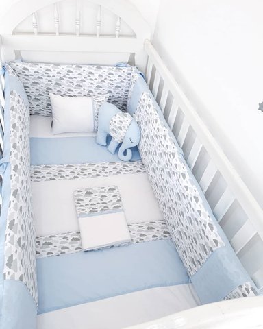 PROTECTORES LATERALES PARACHOQUES DE CUNA ESTANDAR - DISEÑO NUBECITAS