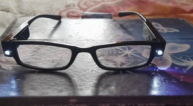LENTES DE LECTURA CON LUZ LED - 5