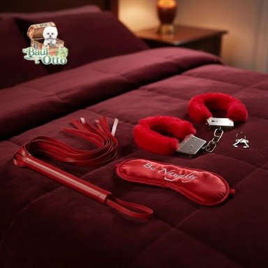 JUEGOS SEXUALES ANTIFAZ ESPOSAS Y LÁTIGO