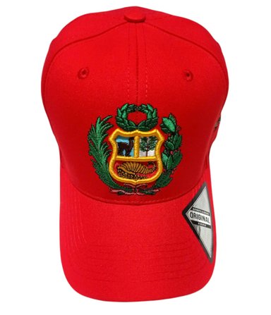 GORRA VISERA CURVO ROJO CON BORDADO DE ESCUDO PERUANO CORREA AJUSTABLE
