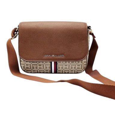 CARTERA CROSSBODY TOMMY HILFIGER BEIGE CON CAMEL MONOGRAFIADO