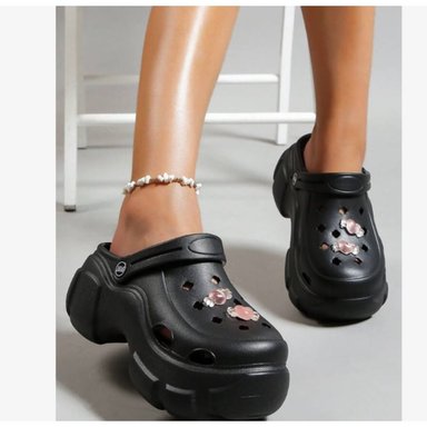 SANDALIAS MUJER NEGRO KAWAII ESTILO CROCS JELLY PLAYA PLATAFORMA - 2